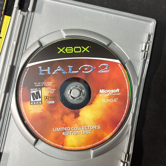 Halo 2 Limited Collector’s Edition! “For Display Only” is stamped on it! - Picture 5 of 5